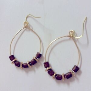 Gold filled with gold and bronze beads